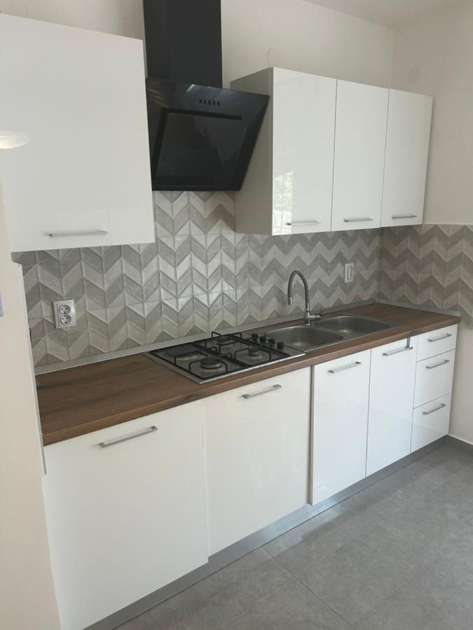 Apartments Anka Pag Паг Екстер'єр фото