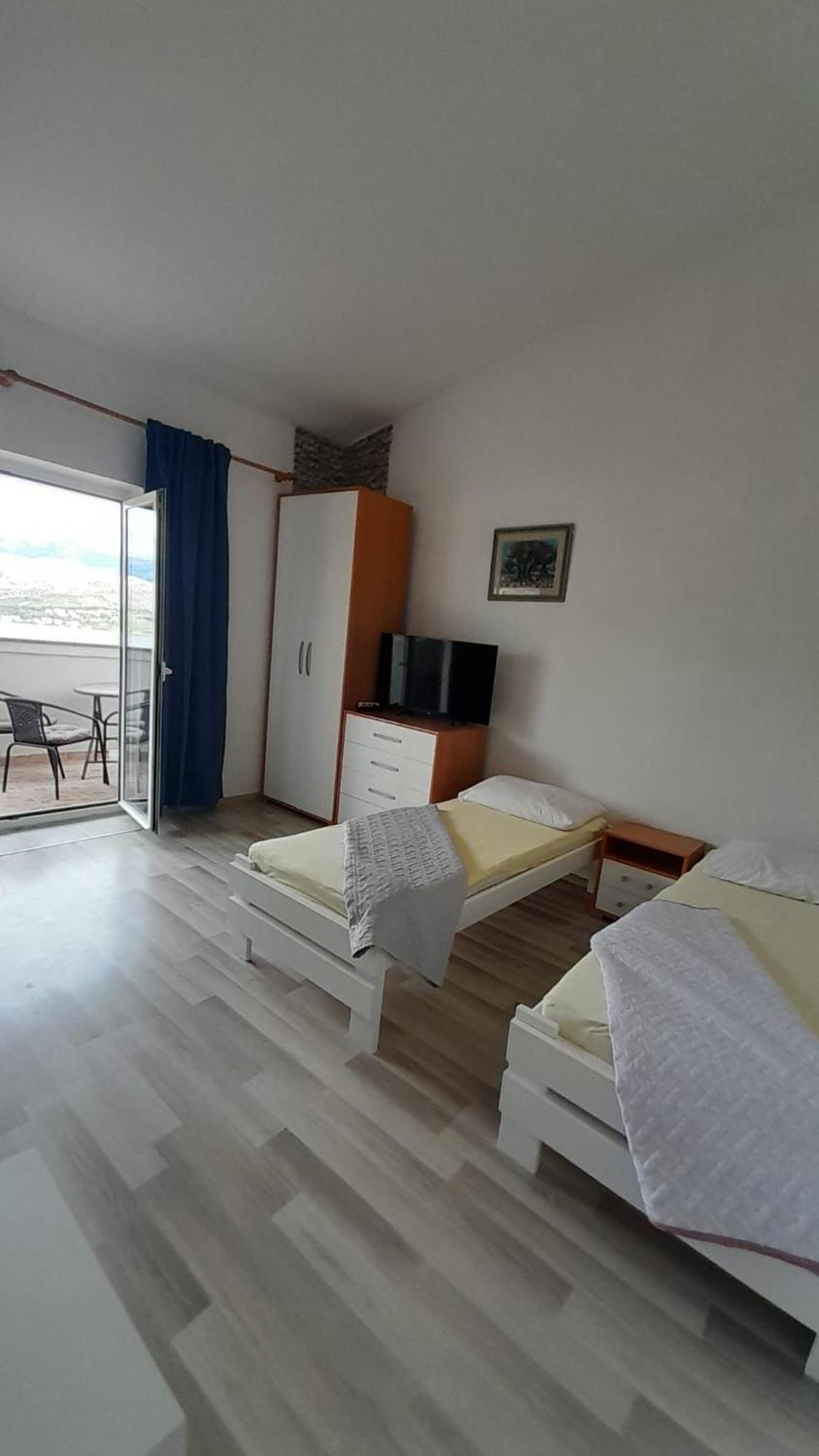 Apartments Anka Pag Паг Екстер'єр фото